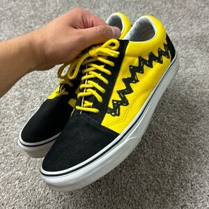 Vans X Peanuts collab
